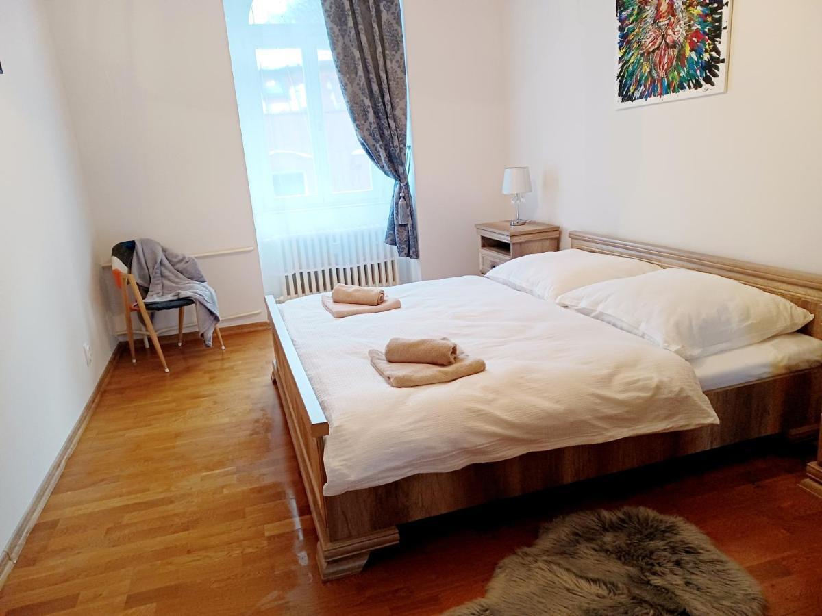 Apartment Hlavni Mariánské Lázně Kültér fotó